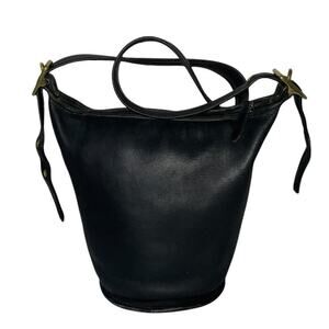 COACH Vintage Helen’s Legacy Black Shoulder Crossbody Duffle Bucket Bag USA